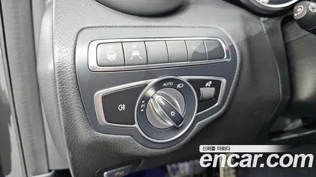 Mercedes-Benz C-Class 2021 — Фото 18/20