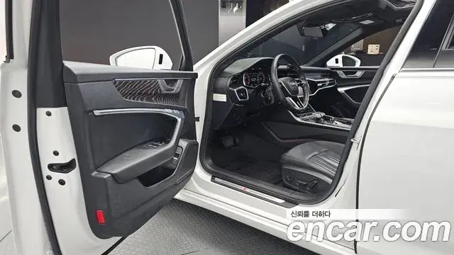 Audi A6 2021 — Фото 10/20