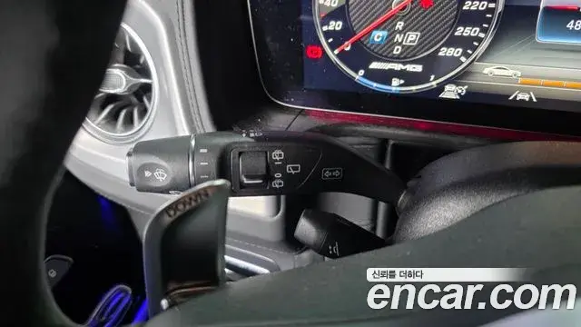 Mercedes-Benz G-Class 2024 — Photo 29/37