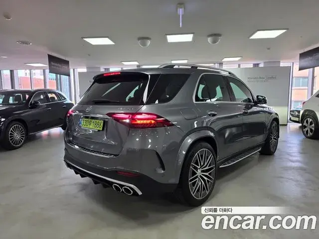 Mercedes-Benz GLE-Class 2025 — Фото 2/18