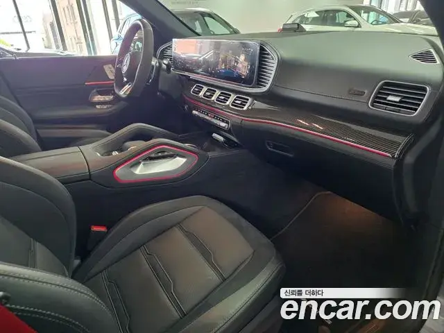 Mercedes-Benz GLE-Class 2025 — Фото 8/18