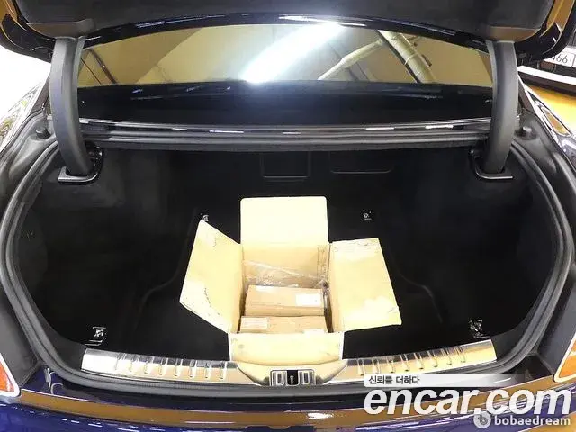Bentley Flying Spur 2022 — Photo 19/20