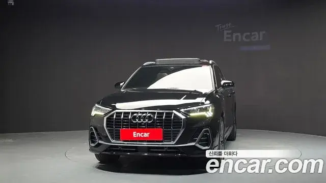 Audi Q3 2022 — Фото 2/20