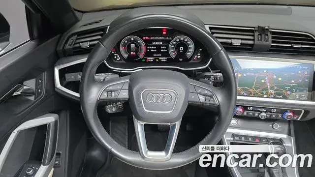 Audi Q3 2022 — Фото 13/20
