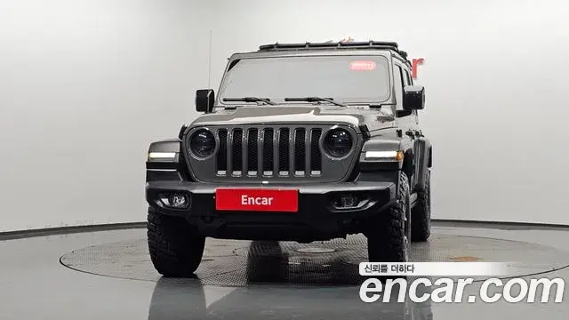 Jeep Wrangler 2023 — Фото 3/20