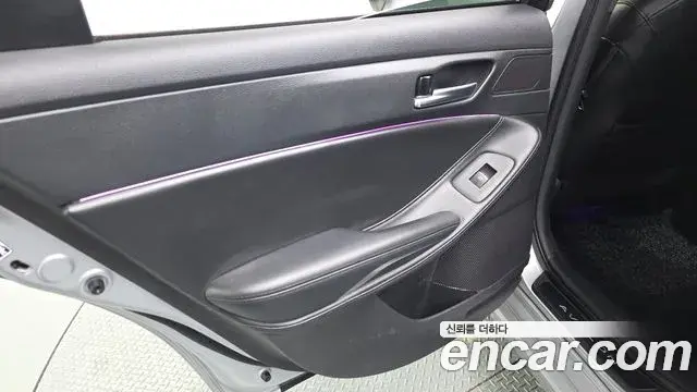 Toyota Avalon 2020 — Şəkil 6/31