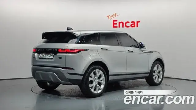 Land Rover Range Rover Evoque 2019 — Фото 2/20