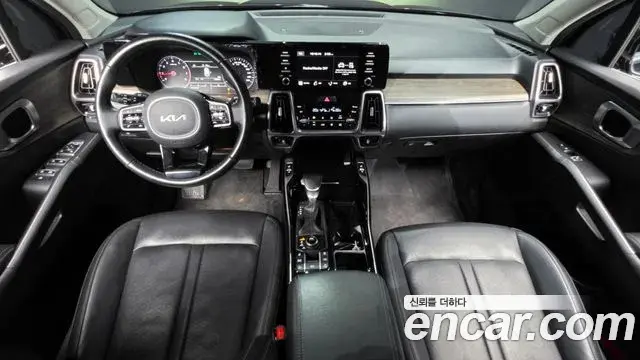 Kia Sorento 2022 — Фото 7/20