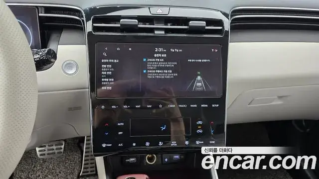 Hyundai The New Tucson 2021 — Фото 14/20