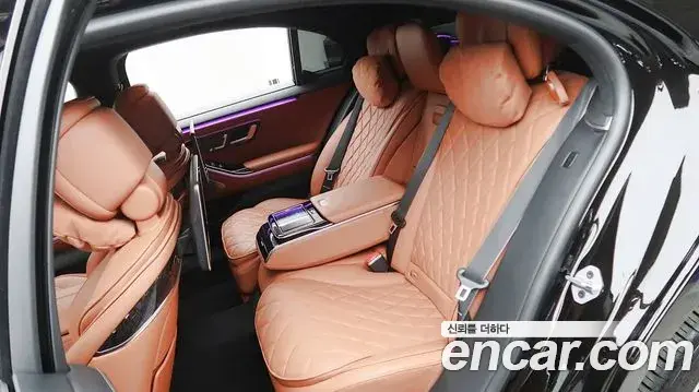 Mercedes-Benz S-Class 2022 — Фото 9/20