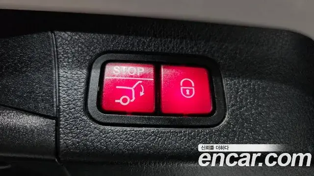 Mercedes-Benz GLB-Class 2021 — Фото 20/20