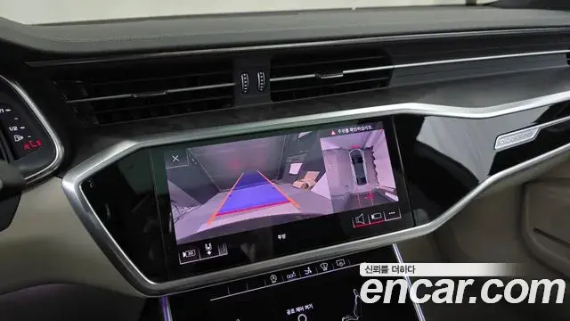 Audi A7 2020 — Фото 14/20