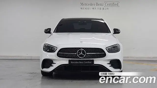 Mercedes-Benz E-Class 2023 — Фото 2/20