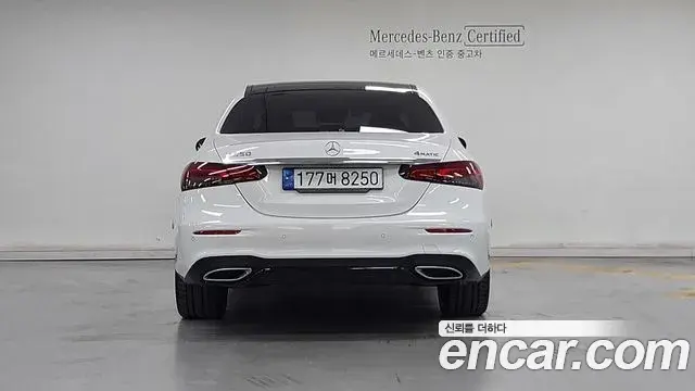 Mercedes-Benz E-Class 2023 — Фото 3/20