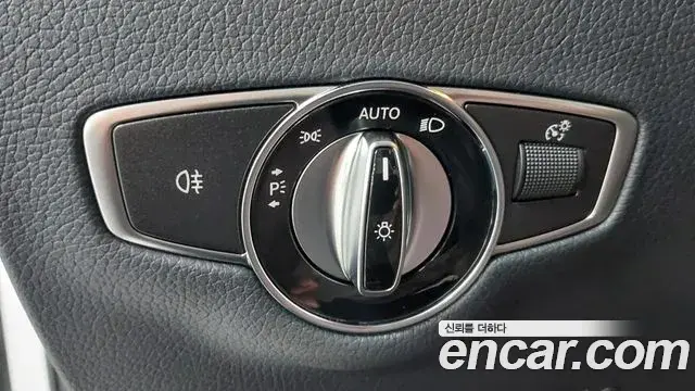 Mercedes-Benz E-Class 2023 — Фото 20/20