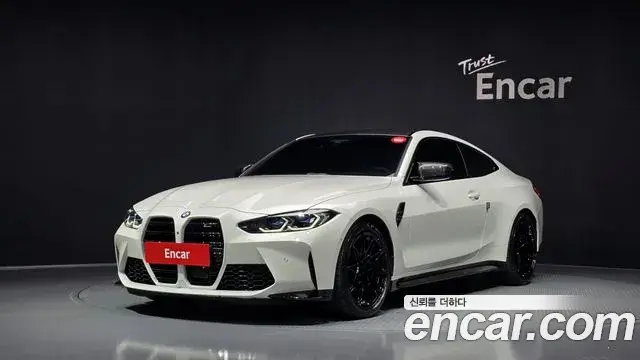 BMW M4 2023 — Фото 1/20