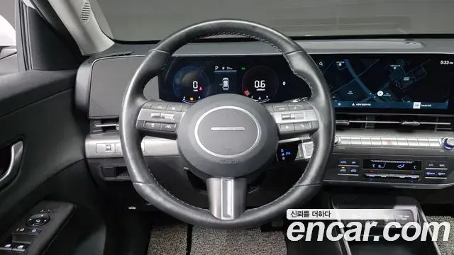 Hyundai Kona 2023 — Фото 14/20