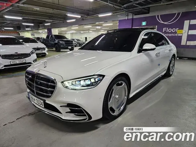Mercedes-Benz S-Class 2022 — Фото 10/20