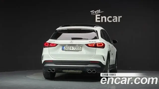 Mercedes-Benz GLA-Class 2021 — Фото 4/20