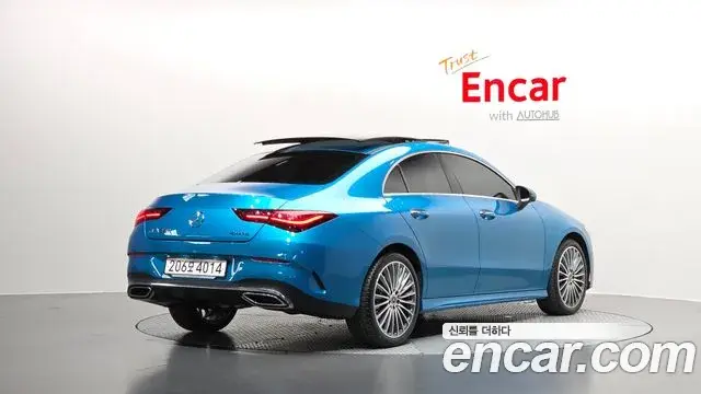Mercedes-Benz CLA-Class 2025 — Фото 2/20