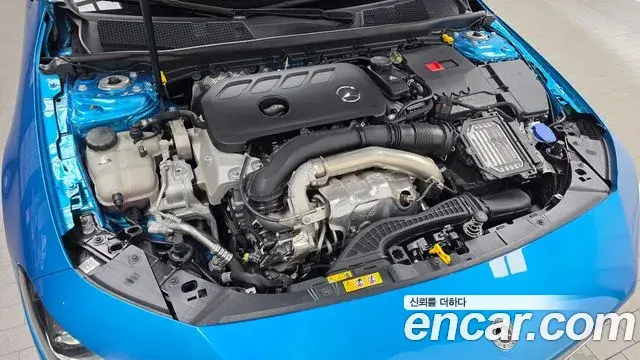 Mercedes-Benz CLA-Class 2025 — Фото 6/20