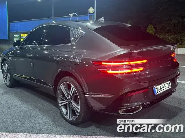 Genesis GV80 Coupe 2023 — Photo 14/19