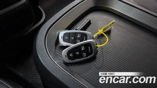 Hyundai Staria 2021 — Photo 20/20