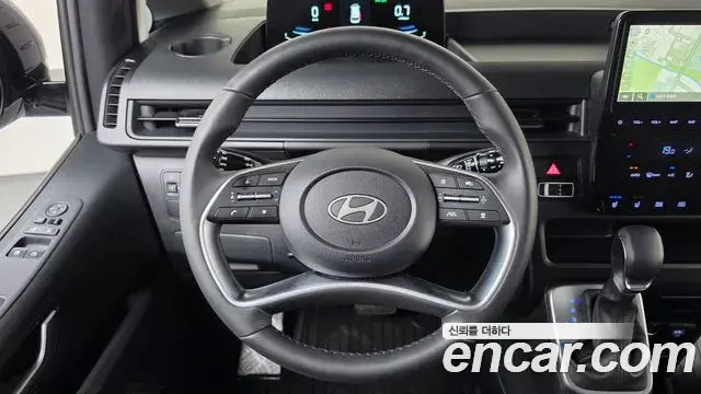 Hyundai Staria 2025 — Фото 14/20