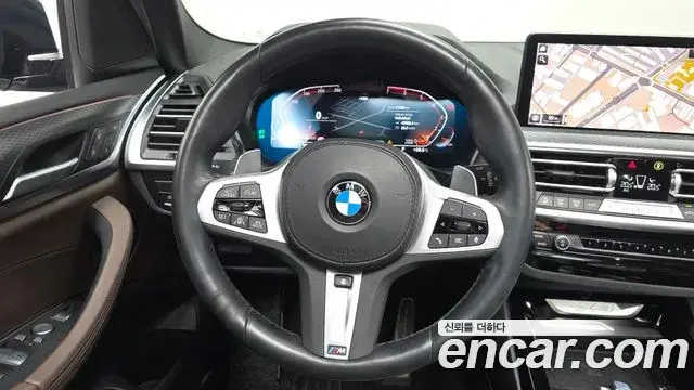 BMW X3 2022 — Фото 12/20