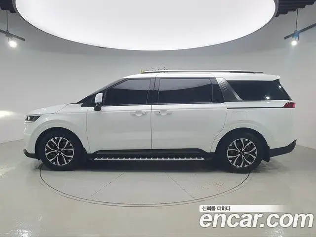 Kia Carnival 2021 — Фото 20/20