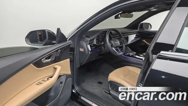 Audi Q7 2023 — Фото 10/20