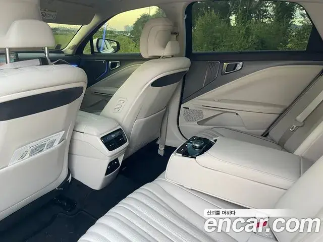 Kia K8 2026 — Şəkil 2/20