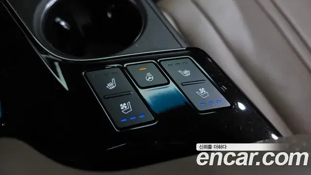 Kia K8 2024 — Photo 7/46