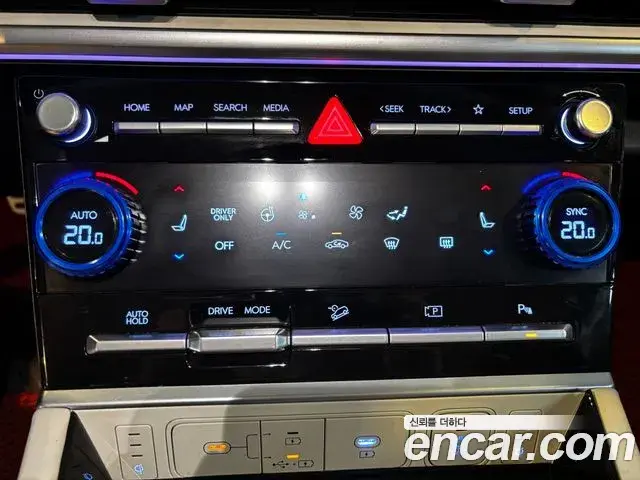 Hyundai Santa Fe 2024 — Фото 12/20