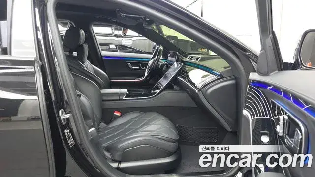 Mercedes-Benz S-Class 2023 — Фото 11/20