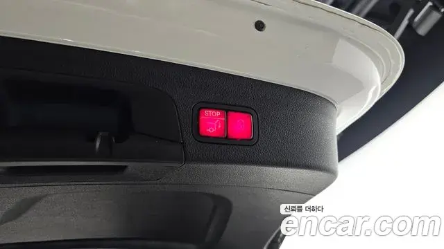 Mercedes-Benz GLE-Class 2019 — Photo 4/37