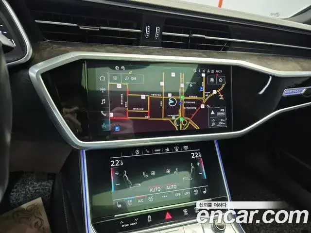 Audi A7 2021 — Фото 14/19