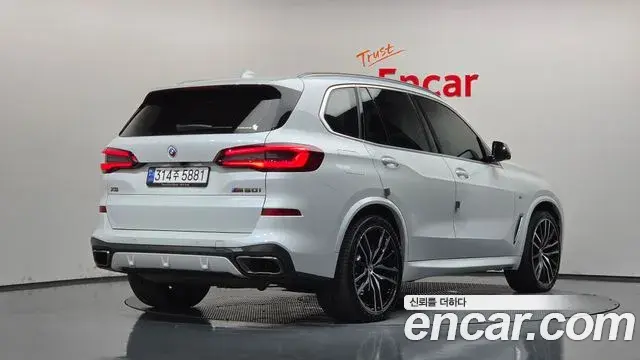 BMW X5 2023 — Фото 2/20