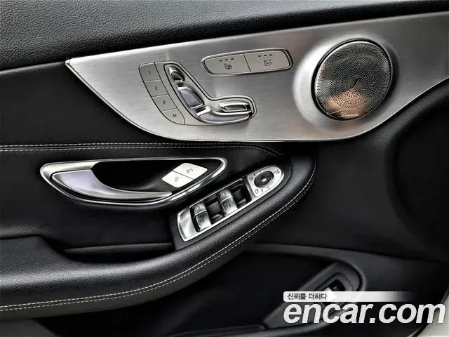 Mercedes-Benz C-Class 2018 — Фото 16/20