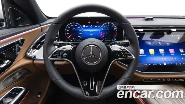 Mercedes-Benz E-Class 2026 — Фото 19/19