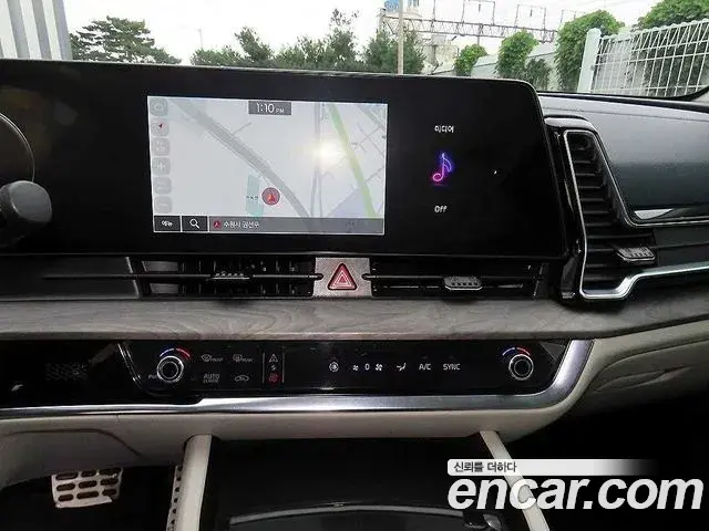 Kia Sportage 2022 — Фото 13/20