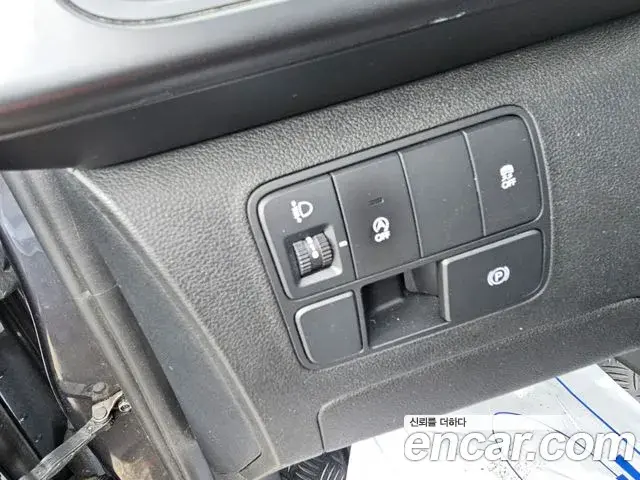 Hyundai Staria 2022 — Фото 15/20