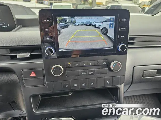 Hyundai Staria 2022 — Фото 18/20