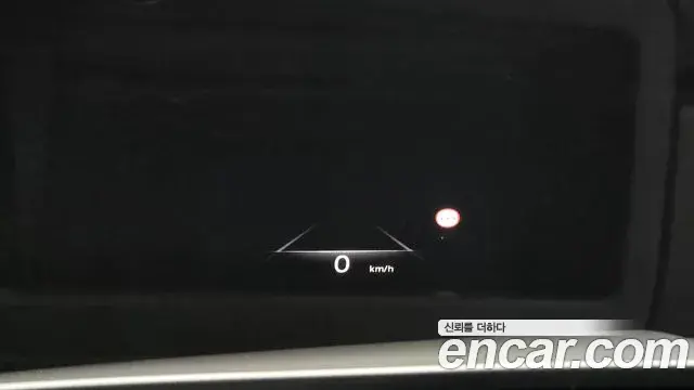 Genesis Electrified G80 2023 — Şəkil 18/20