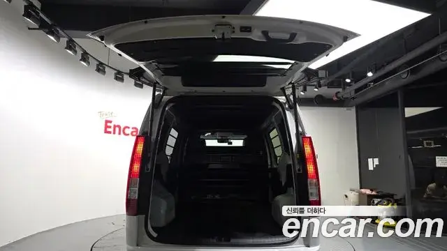Hyundai Staria 2025 — Фото 20/20
