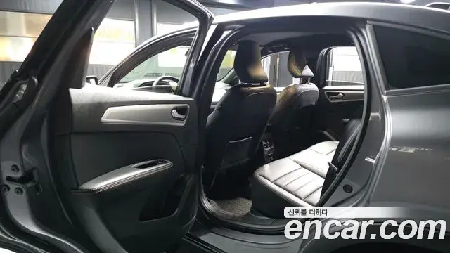 Renault Samsung Arkana 2024 — Şəkil 2/34