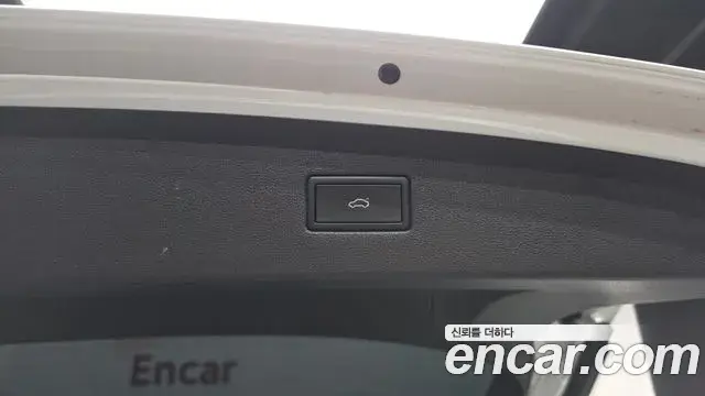 Volkswagen Tiguan Allspace 2023 — Фото 20/20