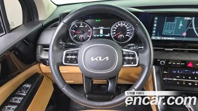 Kia Carnival 2022 — Фото 13/20