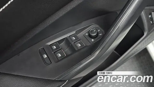 Volkswagen Jetta 2024 — Photo 17/31