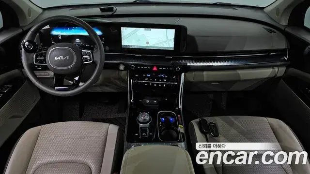 Kia Carnival 2021 — Photo 7/20